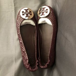 Tory Burch Quilted Minnie Flats,Size 6,Malbec/Gold